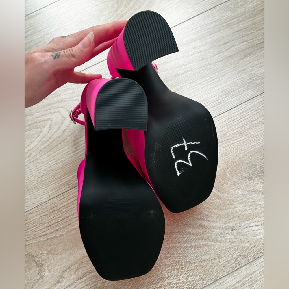 Aldo Double Platform Heeled Shoes in Fuchsia - Picture 11 of 12